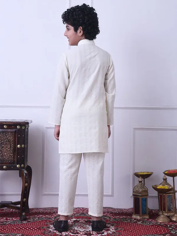 Indi-Loom_Couture_Boys_Off-White_Solid_Ethnic_Kurta_With_Pajama_Set