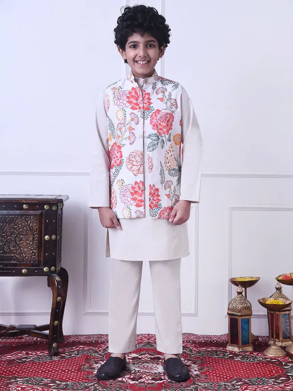 Indi-Loom_Couture_Boys_Off_White_Kurta_With_Floral_Printed_Jacket_&_Pyjama_Set