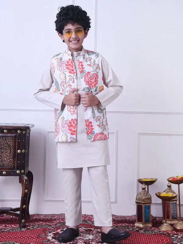 Indi-Loom_Couture_Boys_Off_White_Kurta_With_Floral_Printed_Jacket_&_Pyjama_Set