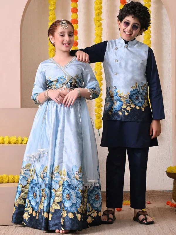 Indi-Loom_Couture_Boys_Navy_Blue_Kurta_With_Floral_Printed_Jacket_&_Pyjama_Set