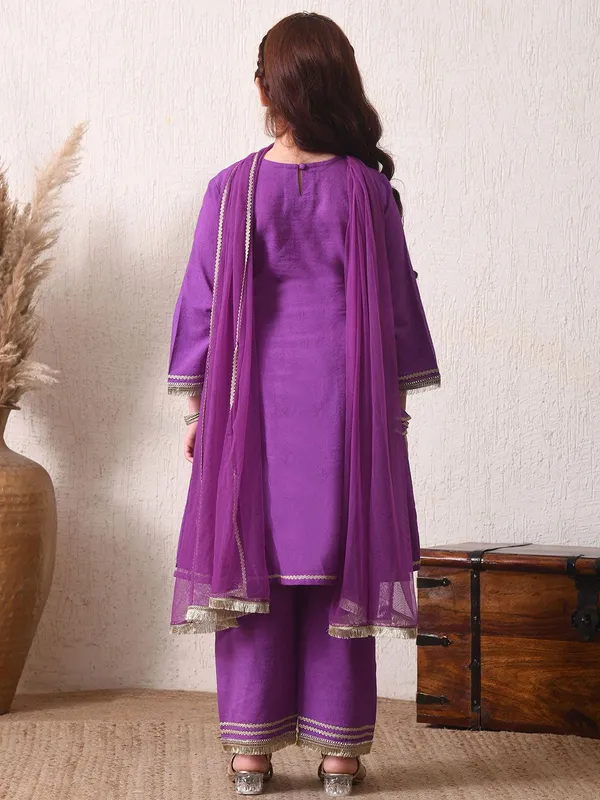 Girls_Purple_Embroidered_Kurta_With_Trousers_&_Dupatta_Set
