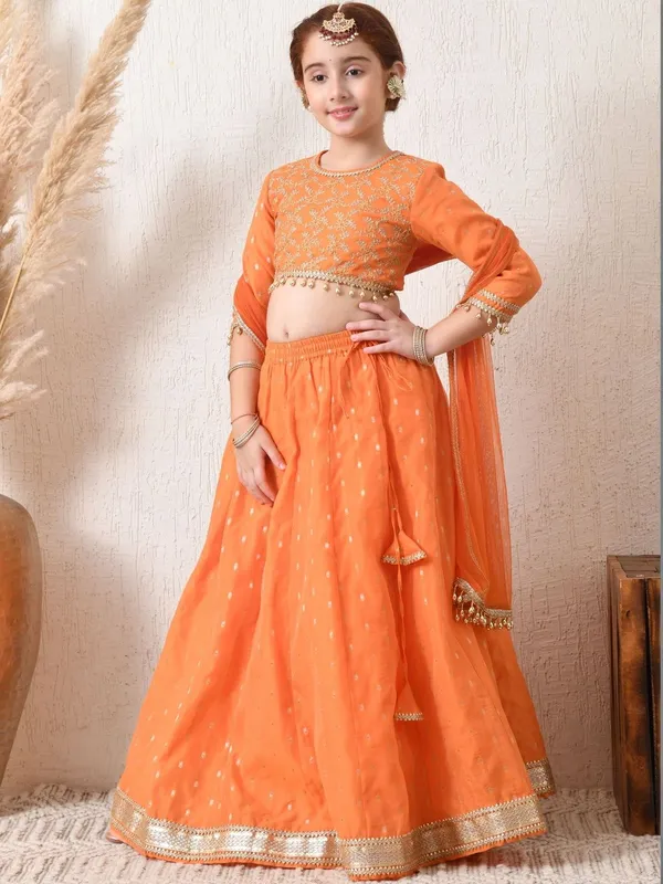 Indi-Loom_Couture_Girls_Orange_Embroidered_Lehenga_Choli_Set_With_Net_Dupatta