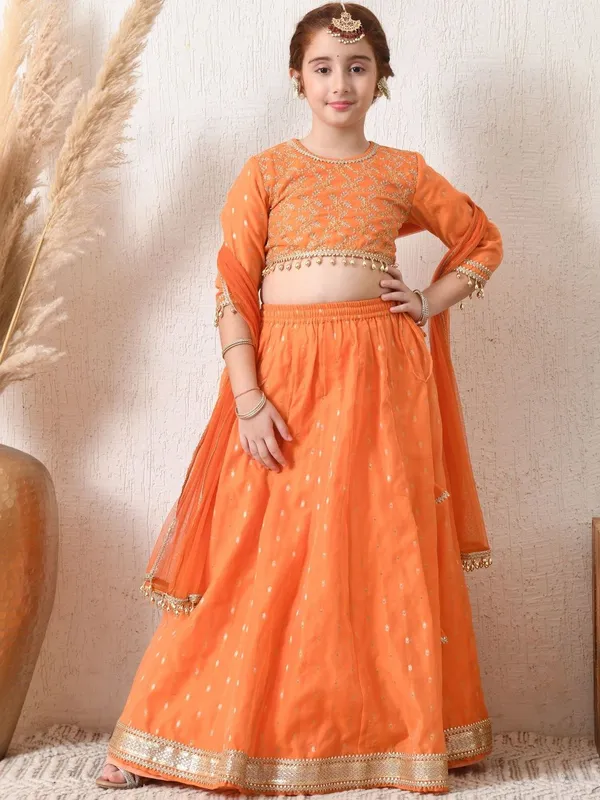 Indi-Loom_Couture_Girls_Orange_Embroidered_Lehenga_Choli_Set_With_Net_Dupatta