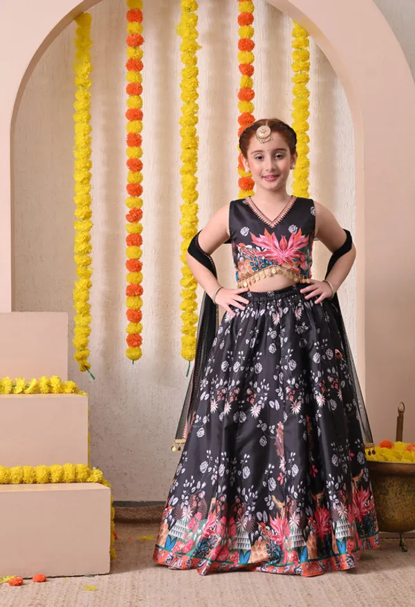 Girls_Black_Floral_Printed_Lehenga_Choli_With_Dupatta_Set