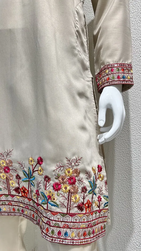 Men's_Light_Beige_Wedding_,Festive_Ready_to_Wear_Kurta_Pant_and_Dupatta_Set_with_Heavy_Embroidery