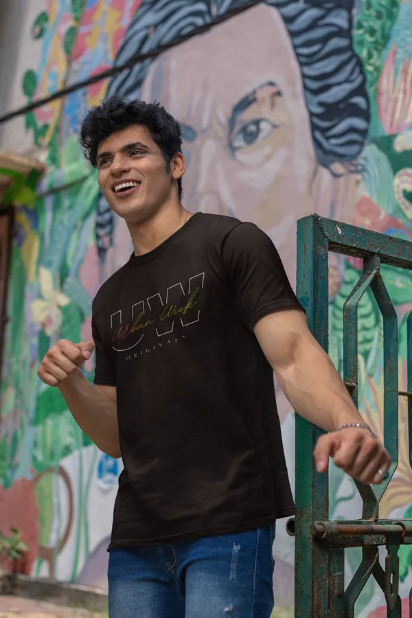 Urban_Wear_Brown_T_Shirt_With_White_Shorts