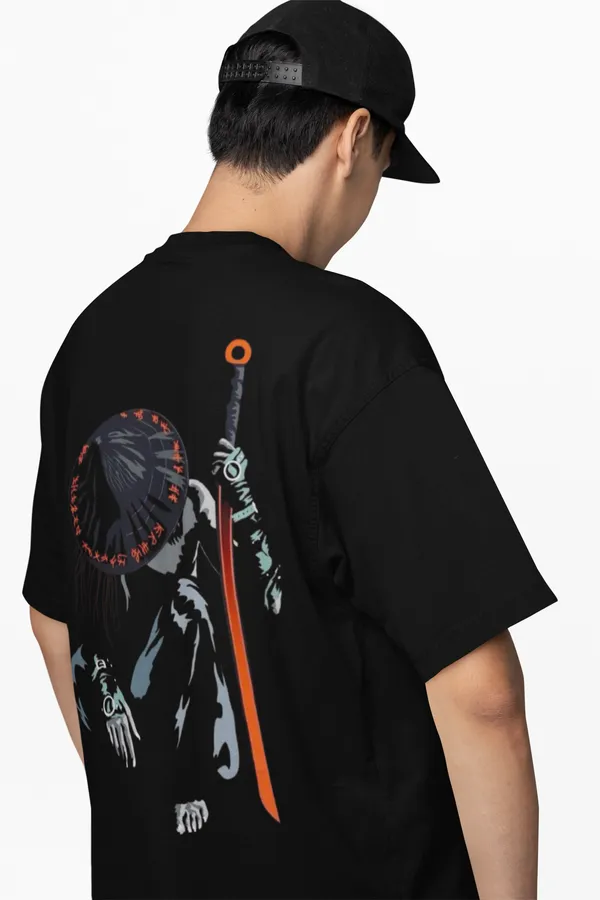 Black_Oversized_T_Shirt_With_Anime_Warrior_Graphic_Print