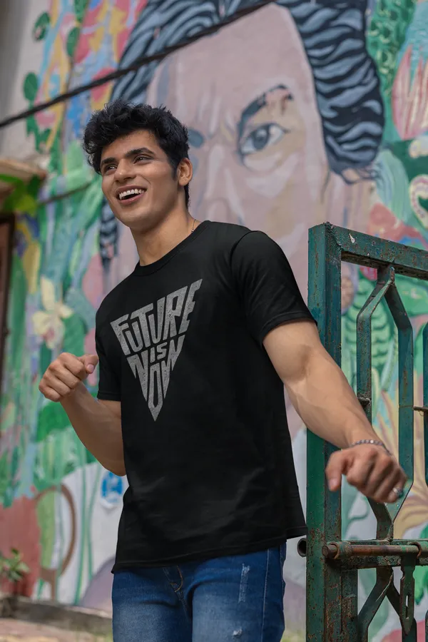 Future_Now_Graphic_Print_Black_T_Shirt_For_Men