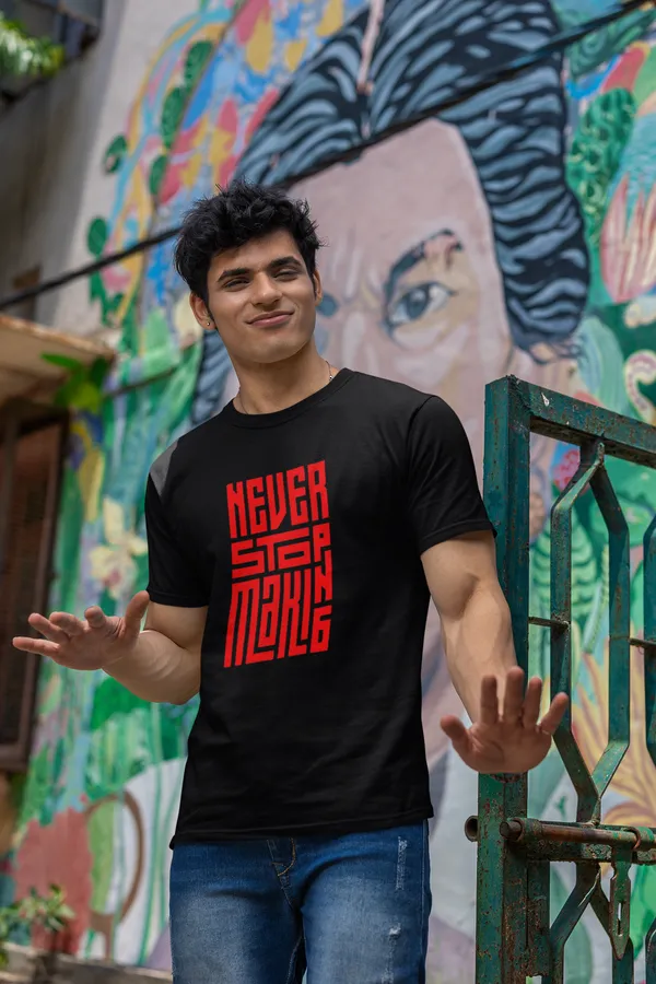 Never_Stop_Making_Graphic_Print_Black_T_Shirt
