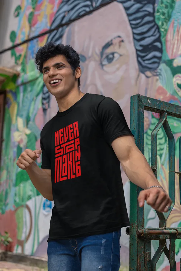 Never_Stop_Making_Graphic_Print_Black_T_Shirt
