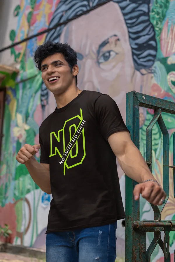 No_Pain_No_Gain_Neon_Typography_Brown_T_Shirt
