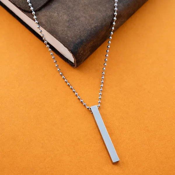 Silver_Minimalist_Bar_Sleek_Vertical_Design_Pendant_Necklace