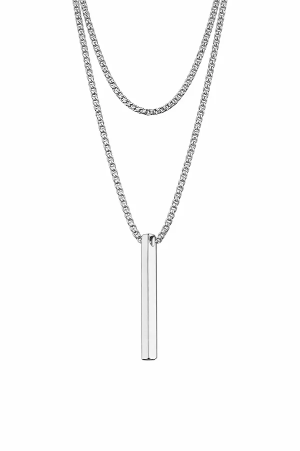 Silver_Minimalist_Bar_Sleek_Vertical_Design_Pendant_Necklace