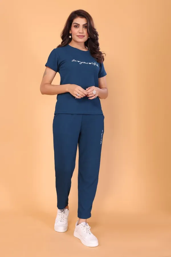 Green_Cotton_Night_Wear_Set_For_Women