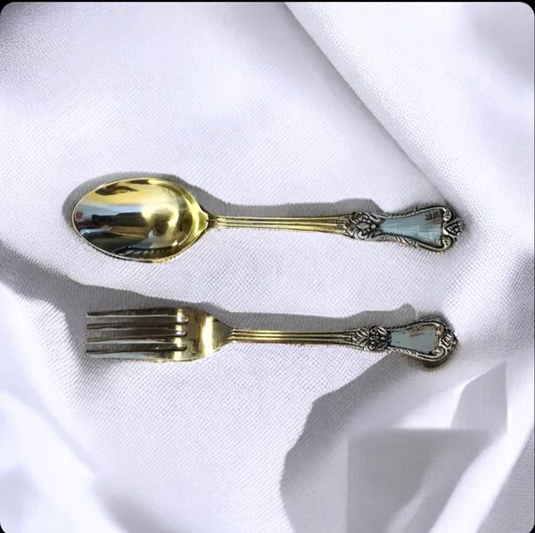 7_Pcs._Premium_Brass_Dinner_Set_Traditional_Thali_With_Glass_Bowls_Spoon_And_Fork
