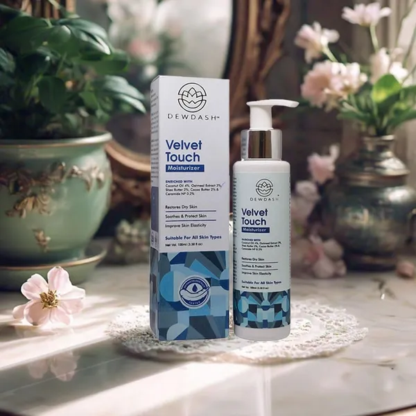 Velvet_Touch_Moisturizer_And_Velvety_Exfoliator_Face_Wash_Combo