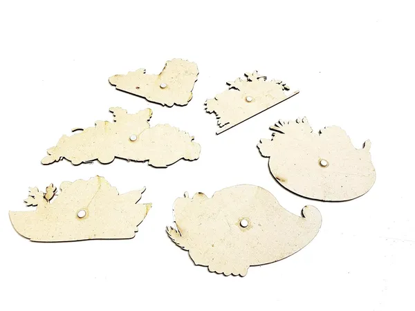 Smiley_Wooden_Fridge_Magnets_Set_Of_8_2Mm_Thickness