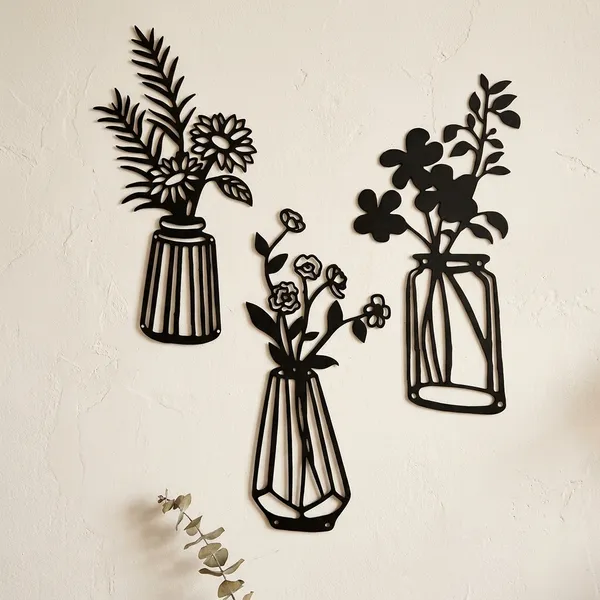 Root_Kraft_3_Pieces_Black_Wooden_Flowers_Wall_Decor_Design_1