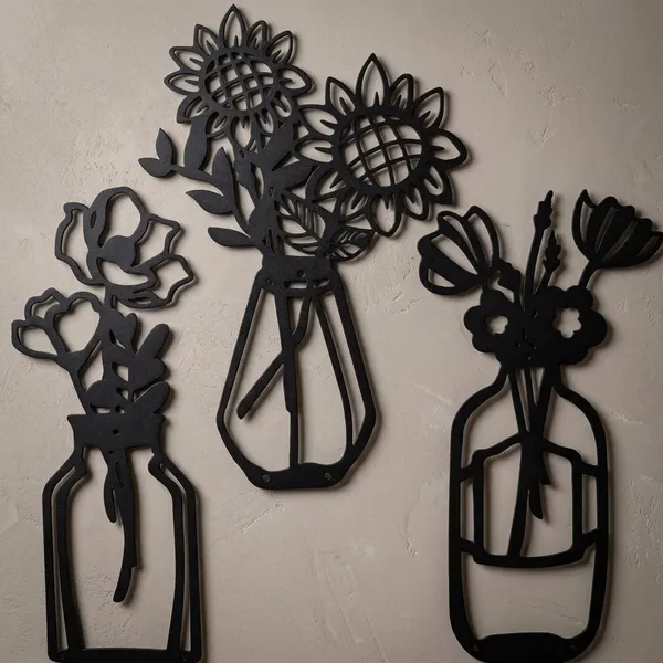 Root_Kraft_3_Pieces_Black_Wooden_Flowers_Wall_Decor_Design_4