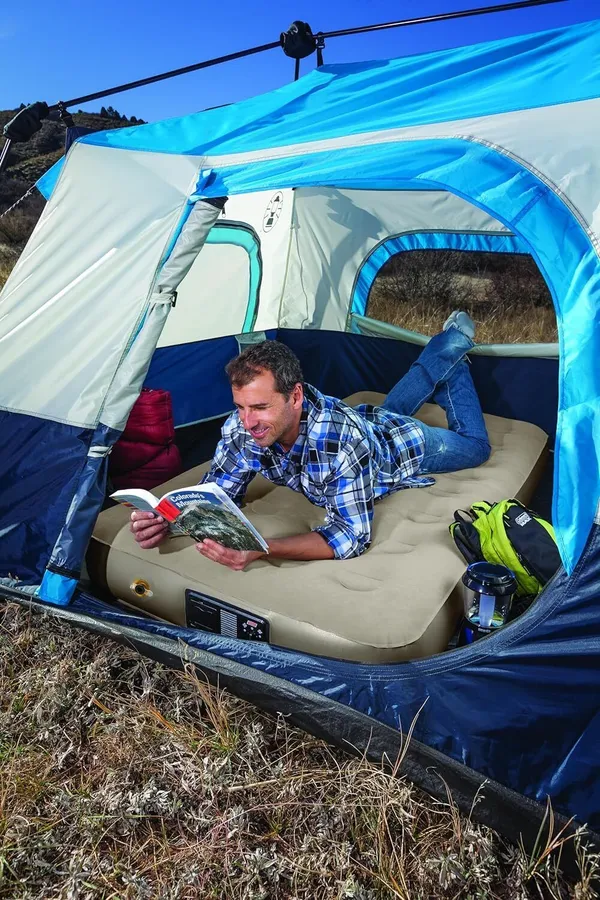 Self_Inflating_Air_Mattress_with_Electric_Pump