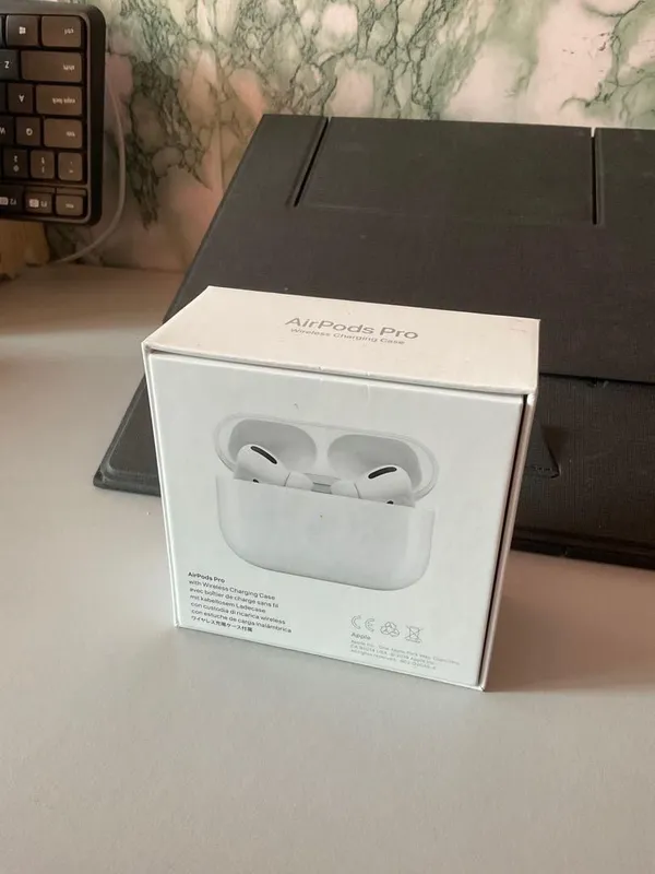 Wireless_Stereo_Earbuds_A10_with_Charging_Case