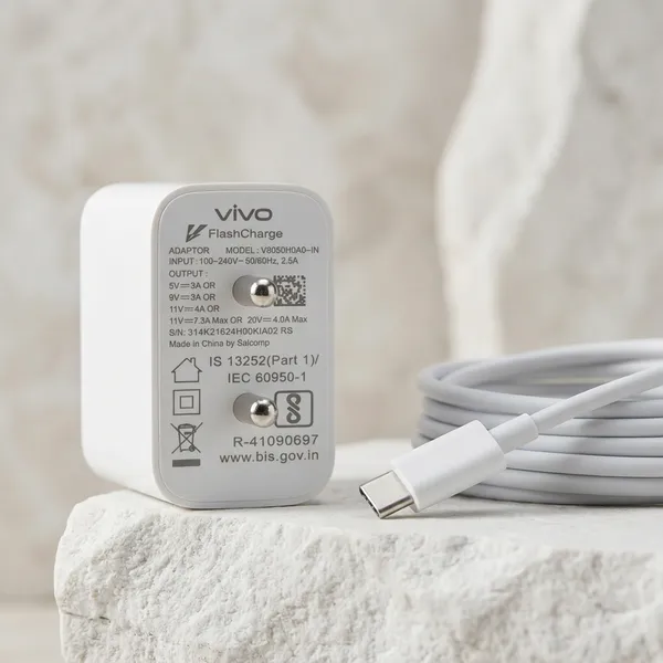 80_W_Quick_Charge_7.3_A_Wall_Charger