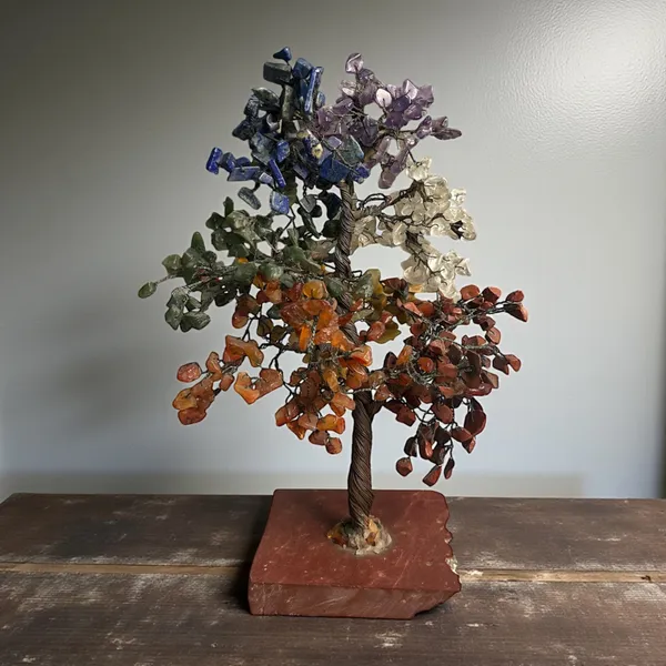 7_Chakra_With_Red_Jasper_Crystal_Tree