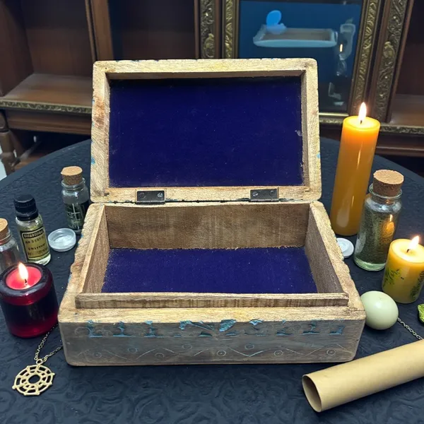 Blue_Wooden_Elemental_Balance_Box_Pentacle_Symbol_Engraved