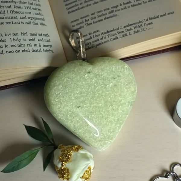 Green_Aventurine_Heart_Pendant