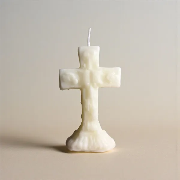 White_Cross_Candle