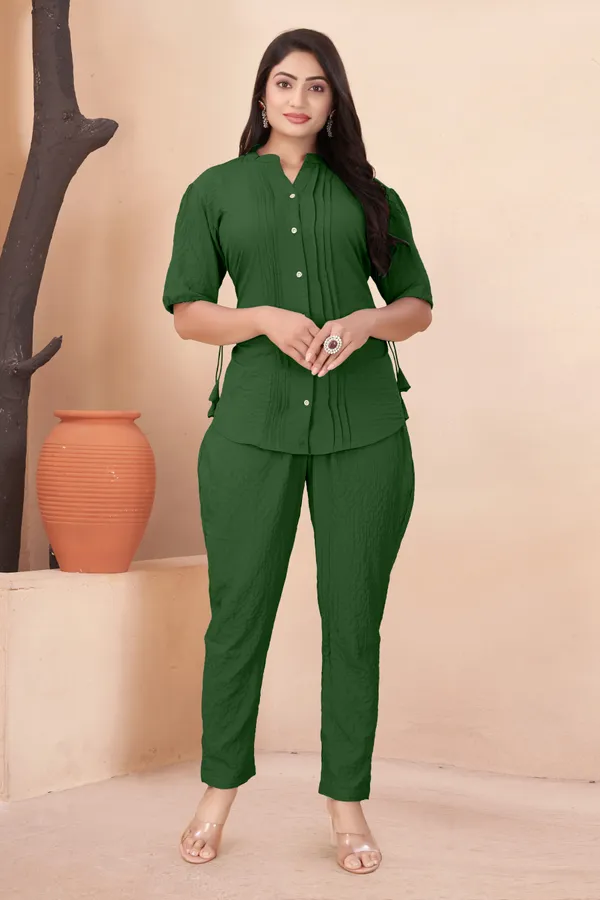 Green_Textured_Fabric_Pintuck_Half_Sleeve_Top_&_Straight_Casual_Co-Ord_Set_For_Women