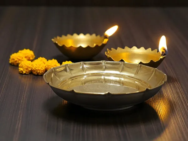 Gold_Brass_Premium_Plate_For_Home_Decor_And_Prayer_Room_And_Altar