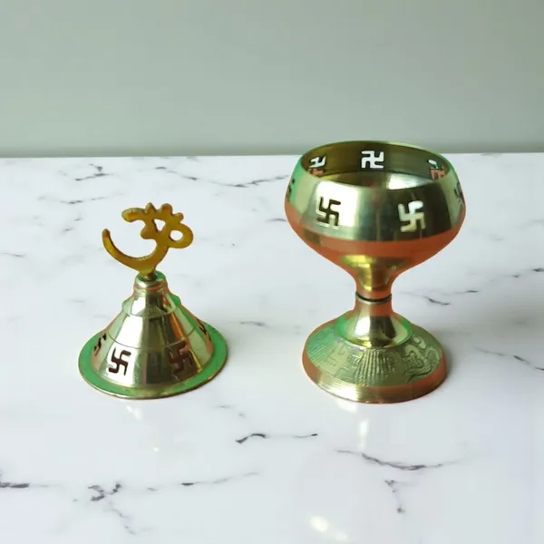 Gold_Brass_Premium_Fuel_Lamp_For_Home_Decor_And_Prayer_Room_And_Altar