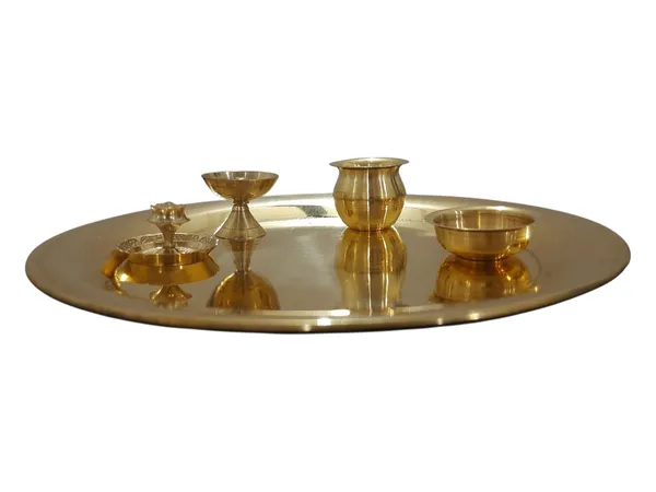 Gold_Brass_Premium_Pooja_Plate_Set_For_Home_Decor_And_Prayer_Room_And_Altar_(Set_of_5_items)