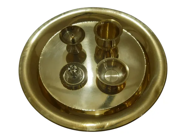Gold_Brass_Premium_Pooja_Plate_Set_For_Home_Decor_And_Prayer_Room_And_Altar_(Set_of_5_items)