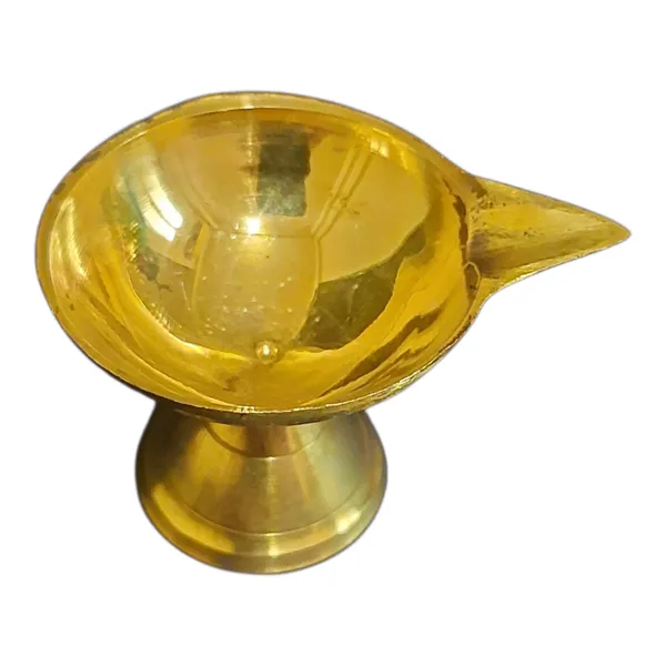 Gold_Brass_Premium_Fuel_Lamp_For_Home_Decor_And_Prayer_Room_And_Altar