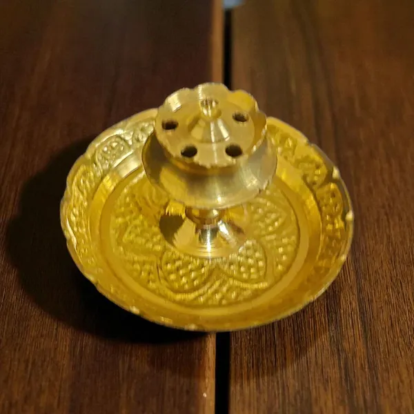 Gold_Brass_Premium_Incense_Holder_For_Home_Decor_And_Prayer_Room_And_Altar