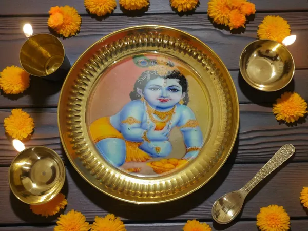 Gold_Brass_Premium_Plate_Set_For_Home_Decor_And_Prayer_Room_And_Altar