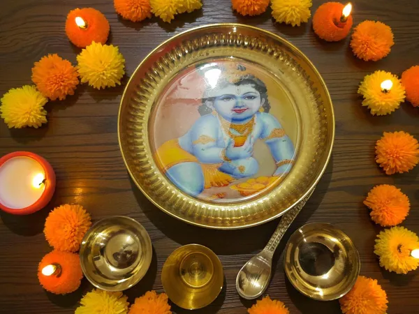 Gold_Brass_Premium_Plate_Set_For_Home_Decor_And_Prayer_Room_And_Altar