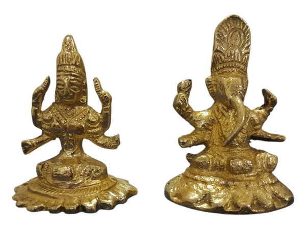 Gold_Brass_Premium_Figurine_For_Home_Decor_And_Prayer_Room_And_Altar