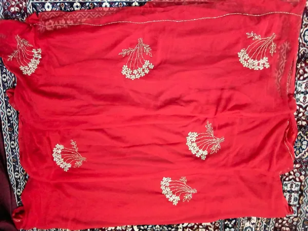 Red_Shiffon_Premium_Saree_For_Women