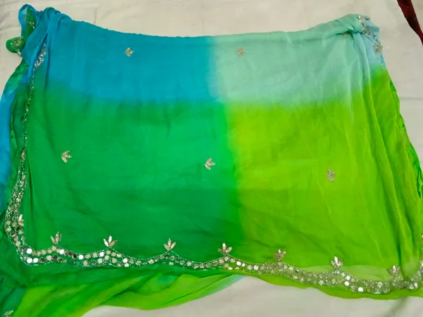 Green_And_Blue_Shiffon_Premium_Saree_For_Women