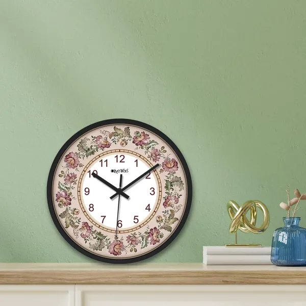 Plastic_Wall_Clock