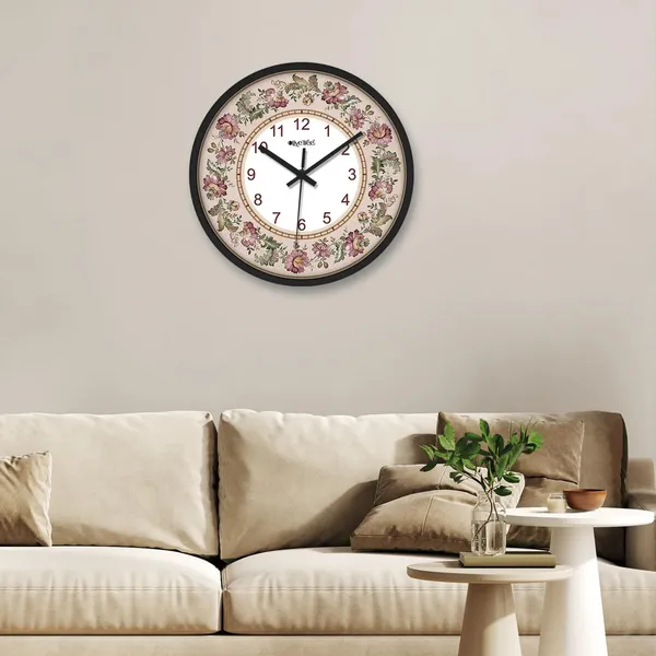 Plastic_Wall_Clock