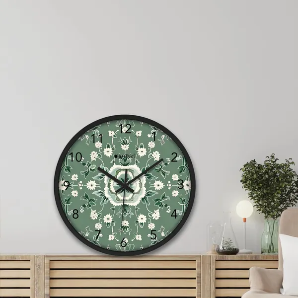Plastic_Wall_Clock
