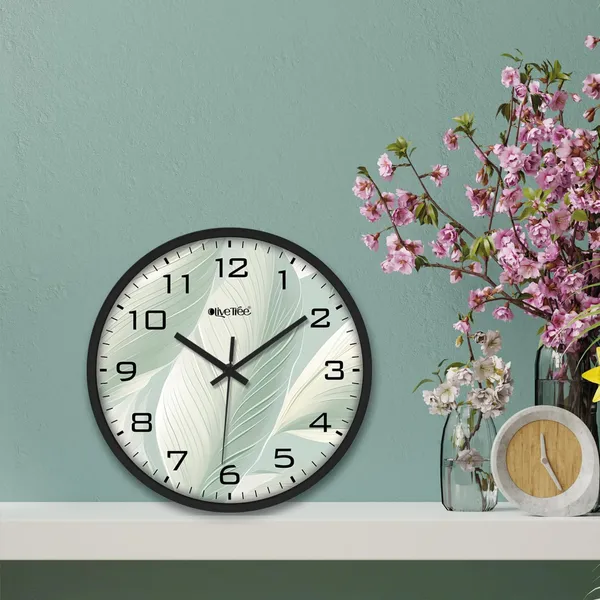 Plastic_Wall_Clock