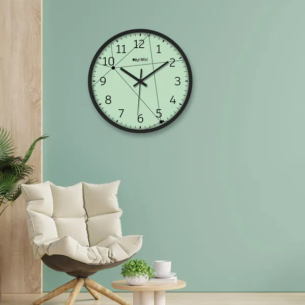 Plastic_Wall_Clock
