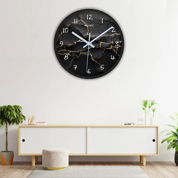Plastic_Wall_Clock