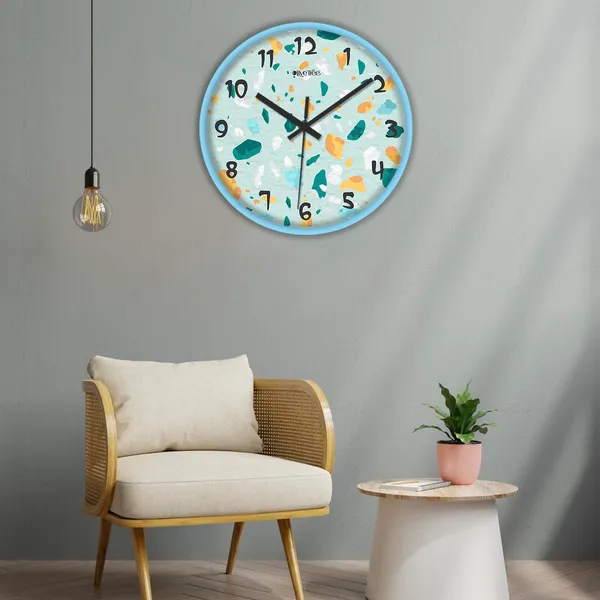 Plastic_Wall_Clock