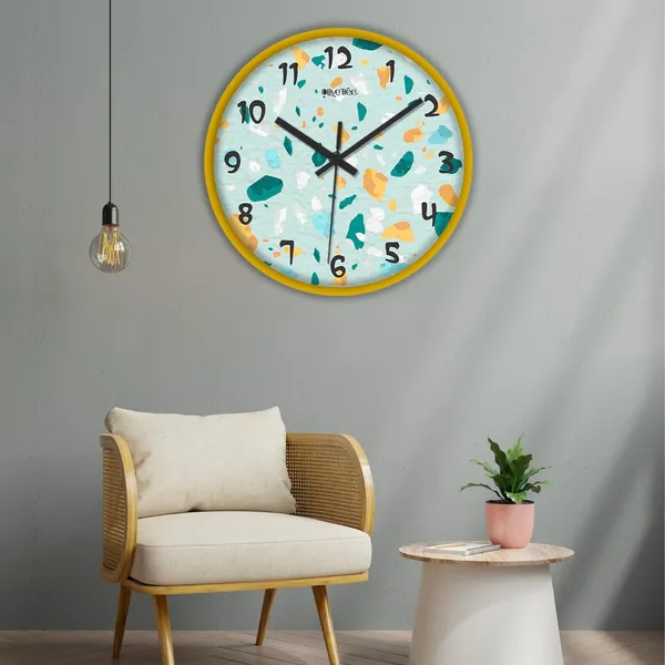 Plastic_Wall_Clock